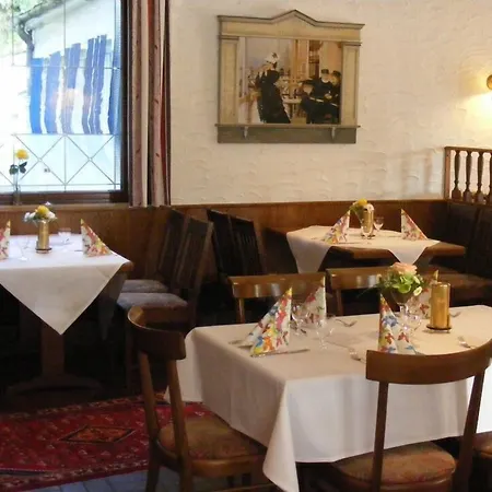 Отель Kautz Камен